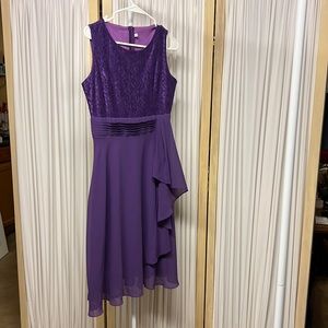 Women’s Small Lace Lilac dress